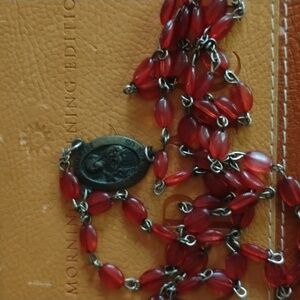 ✝️  VINTAGE ROSARY RELIC SAINT Medallion Necklace Vintage & Aged Beautifully